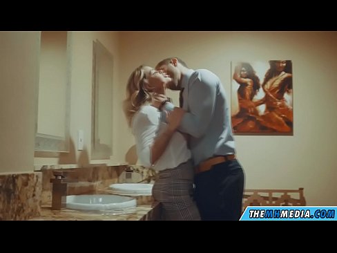 ❤️ Калі грудастая бландынка спакушае цябе ў грамадскім туалете ❤️❌ Якасны сэкс у нас be.porngipfy.ru